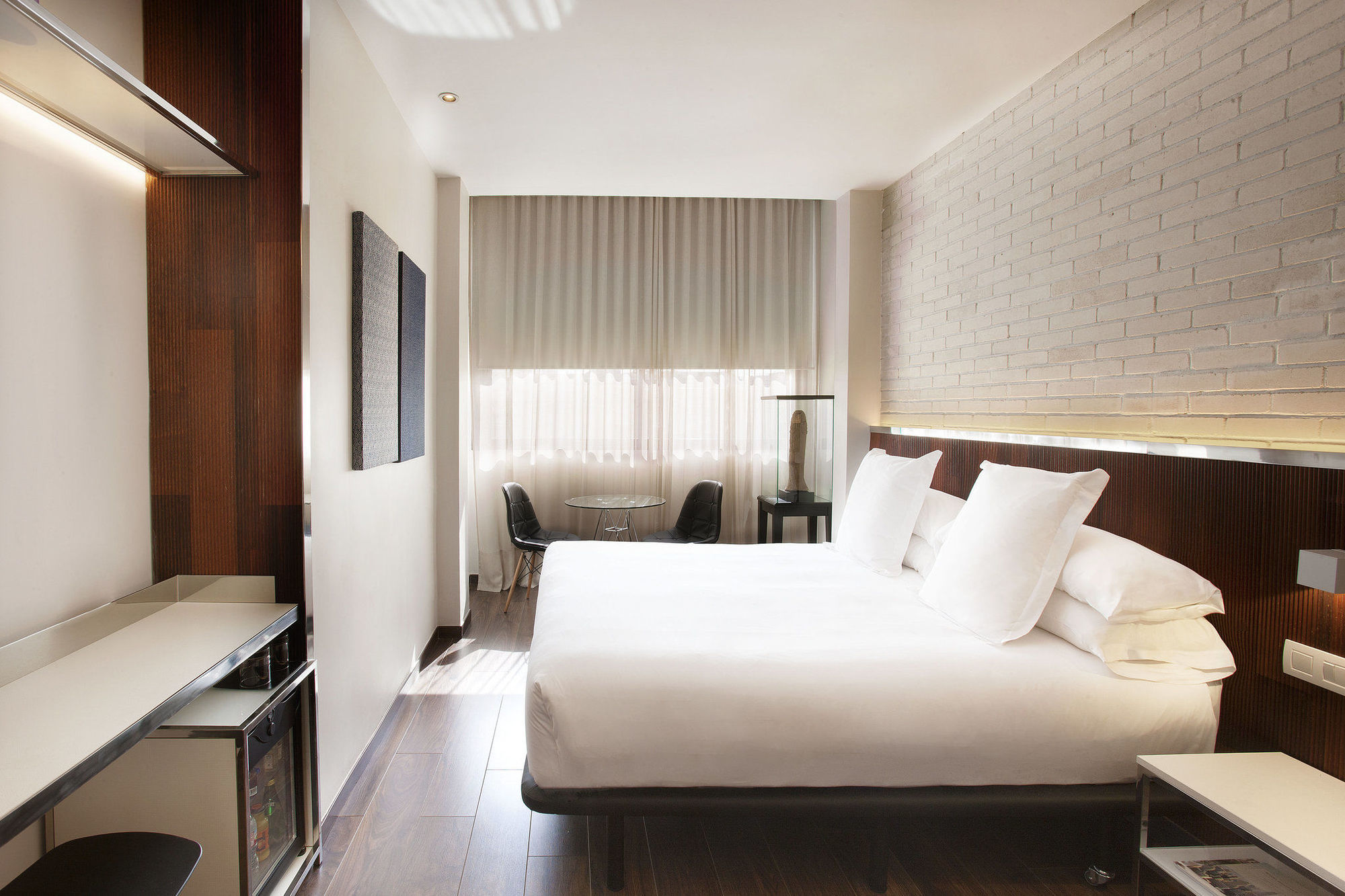 Hotel Balmes, A Member Of Preferred Hotels & Resorts Барселона Екстер'єр фото